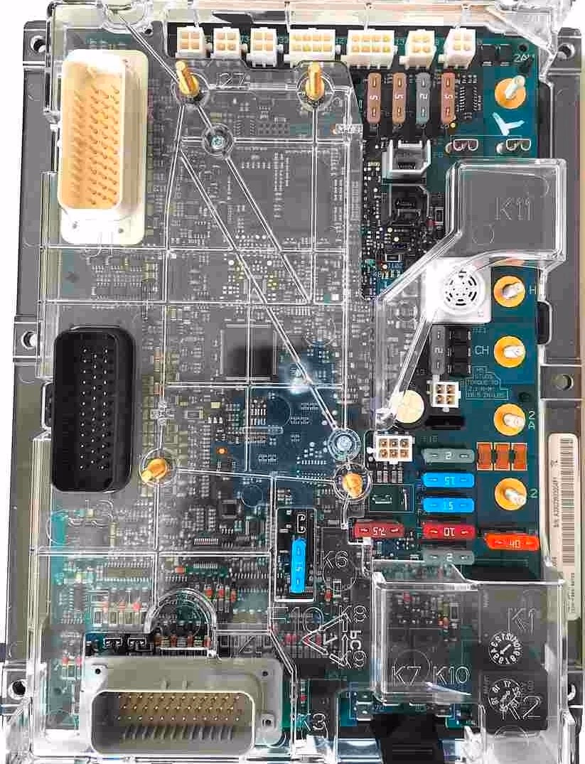 Microprocesador Thermo King SR-4 para Reefer — Servicio de Reparación y Remanufactura